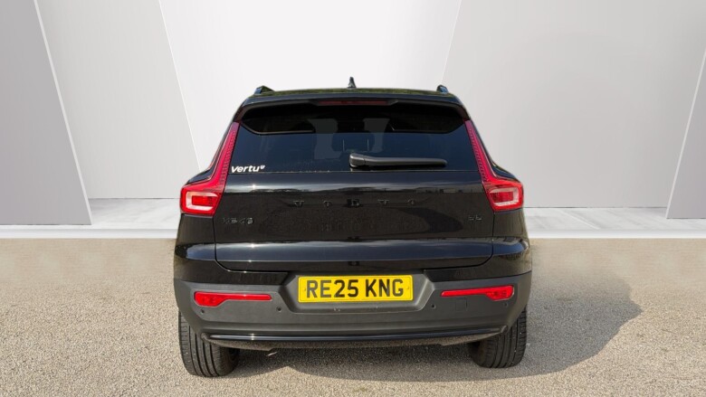 Volvo XC40 2.0 B3P Plus Black Edition 5dr Auto Petrol Estate